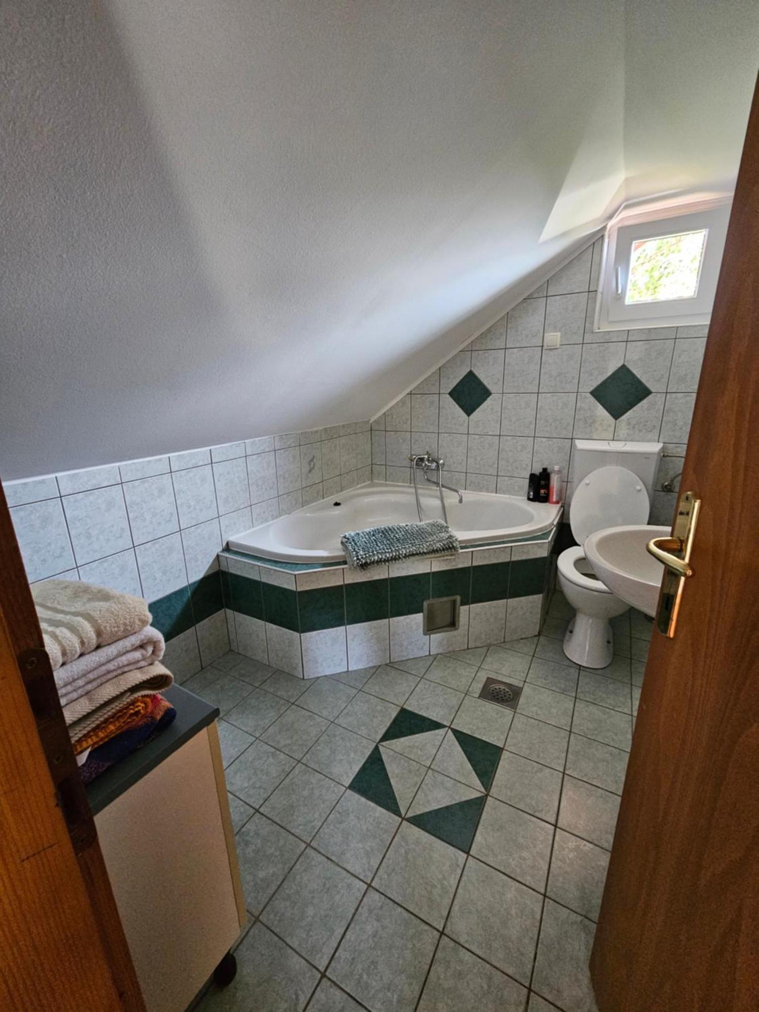 Zidanica Bundersek Apartment Sentjanz  Ngoại thất bức ảnh
